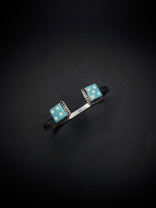 Kingman #5/4 Dice Cuff