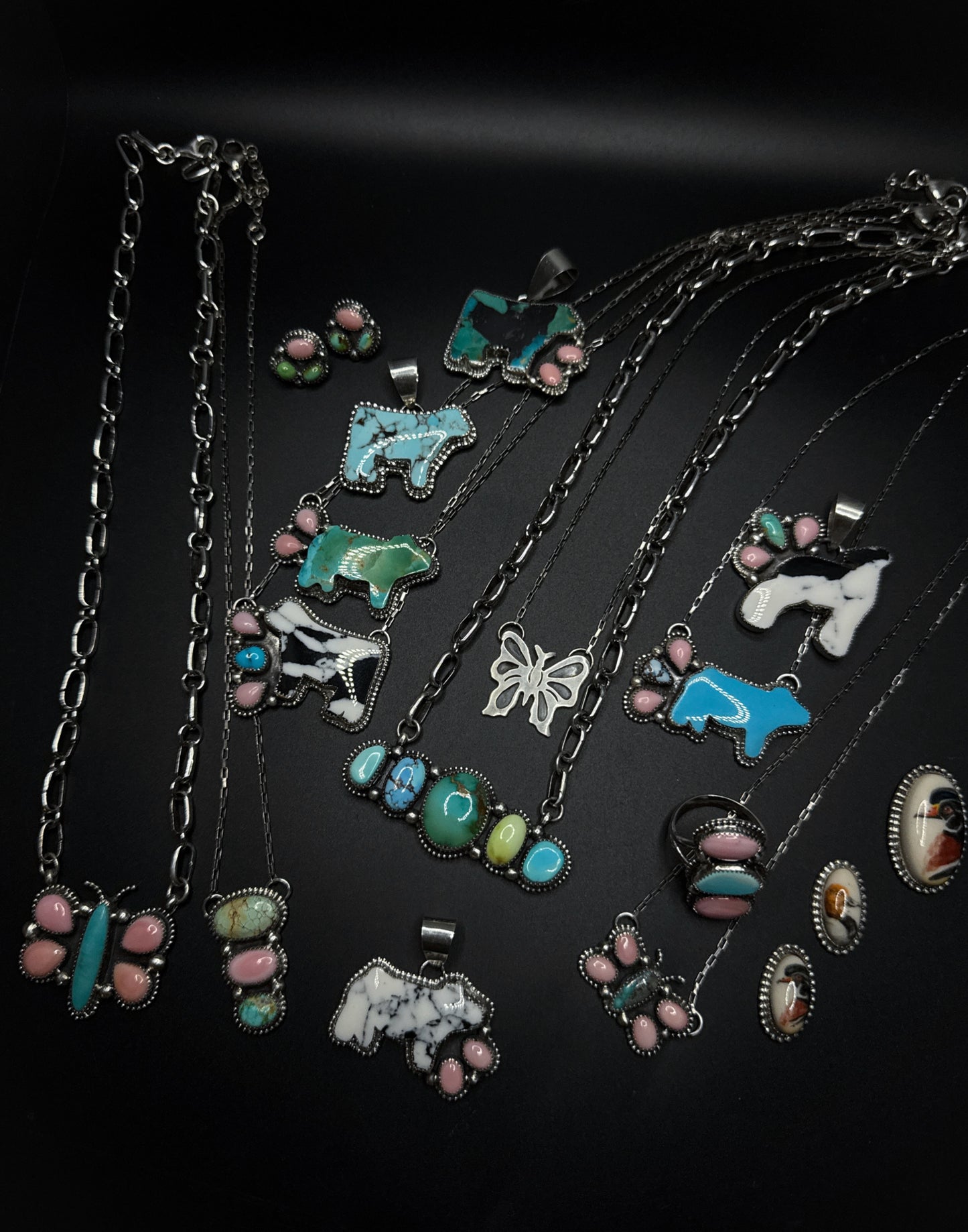 Multi-Stone Chunky Necklace