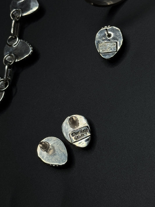 Onyx earring and pin back plae